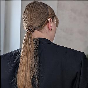 100% natūralaus šilko plaukų gumelė, sodri ruda