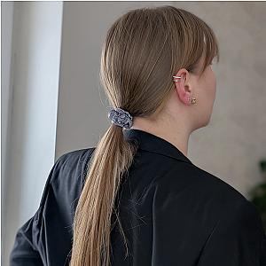 100% natūralaus šilko plaukų gumelė, melsvai pilka