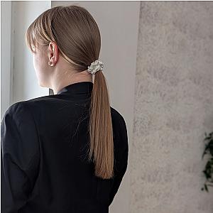 100% natūralaus šilko plaukų gumelė, pieno balta