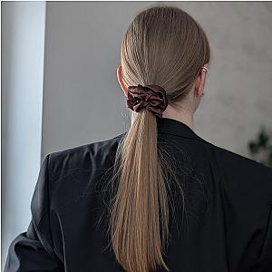 100% natūralaus šilko plaukų gumelė, ruda